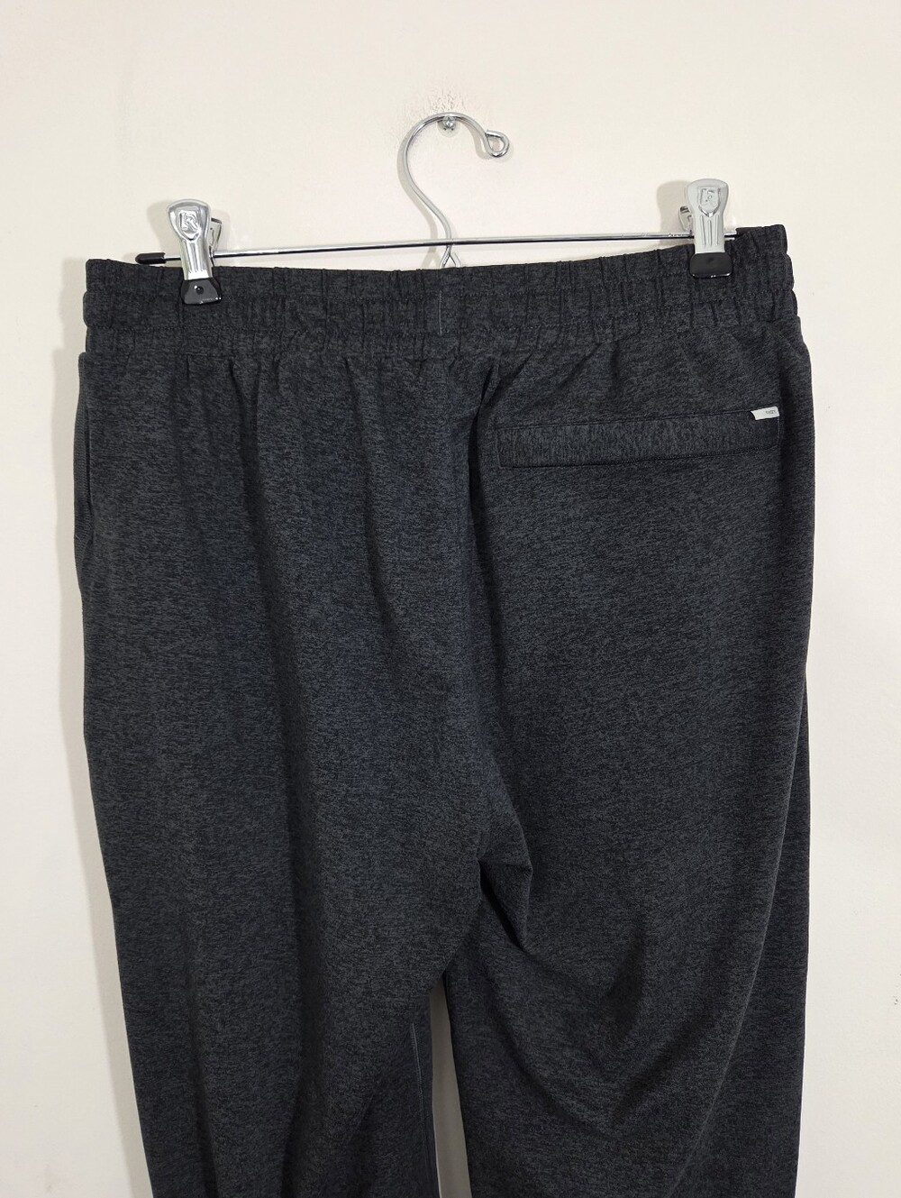 Vuori Men's Ponto Performance Jogger Pants Grey Athletic Dreamknit Medium - Picture 5 of 9